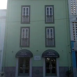 Hotel Confort, Praia